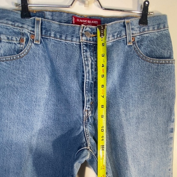 Levi’s 550 Relaxed High Rise Tapered Leg Mom Jeans Light Wash Size 16 Vintage - Picture 10 of 16